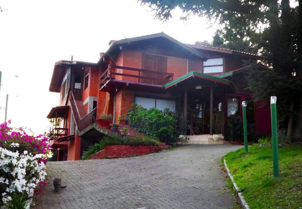Pousada Pinha Pinhao Gramado Exterior photo